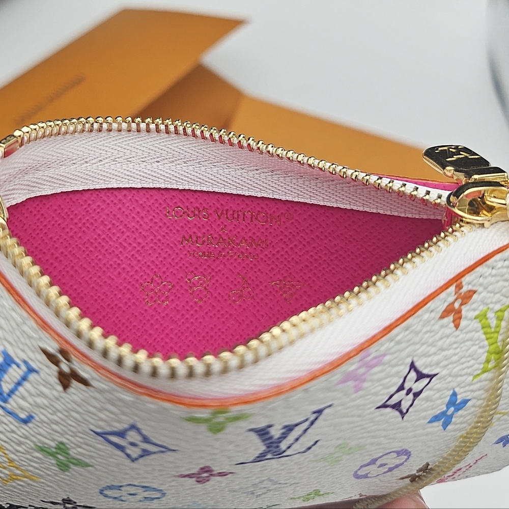 Brand New 2026 Authentic Louis Vuitton Murakami Multicolor Monogram Key Pouch - Picture 15 of 17